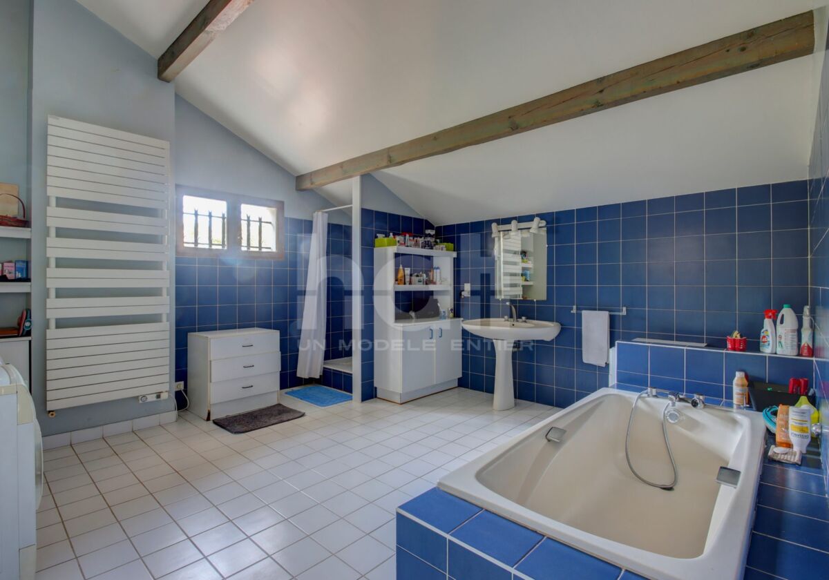 Arcangues, proche Golf, maison avec parc et piscine